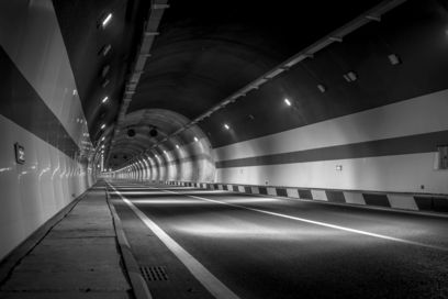 Autobahntunnel.jpg