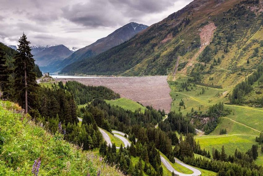 Staudamm-Gepatschspeicher-Kraftwerk Kaunertal-c-Sebastian-Froelich.jpg