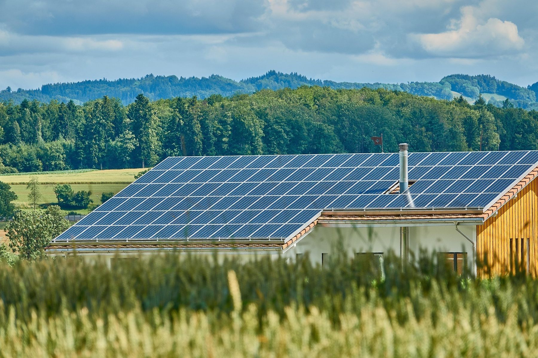 solar-2666770 1920.jpg
