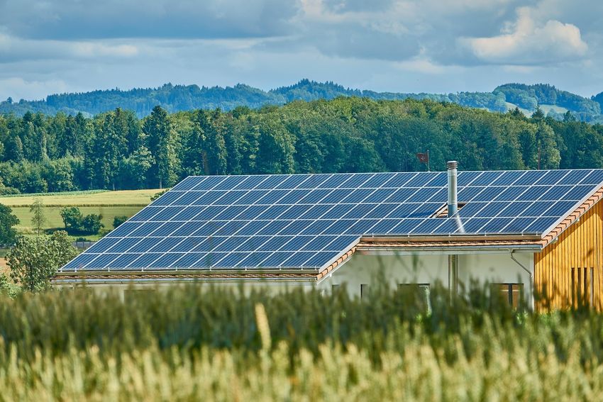 solar-2666770 1920.jpg