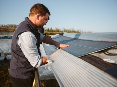 Fraunhofer-ISE-Agri-PV-Anlage-Foto-Lars-Maurer.jpg
