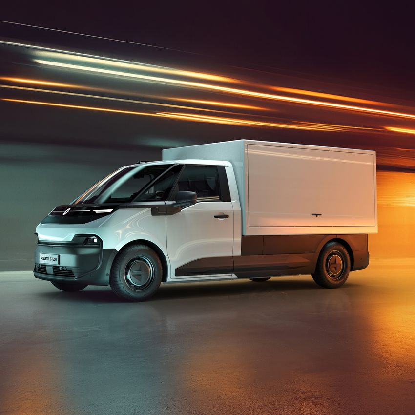 Renault Goelette E-Tech electric .jpg