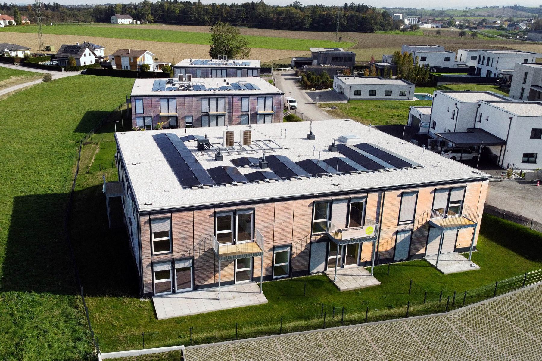 LZHEnergy PV-Anlage-Haag.jpg