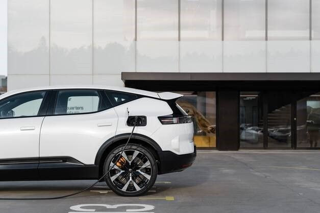 PolestarLadenElektroauto.jpg