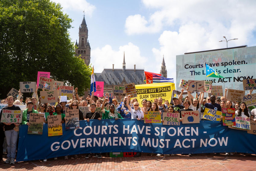 Greenpeace Internationalen Gerichtshof .jpg