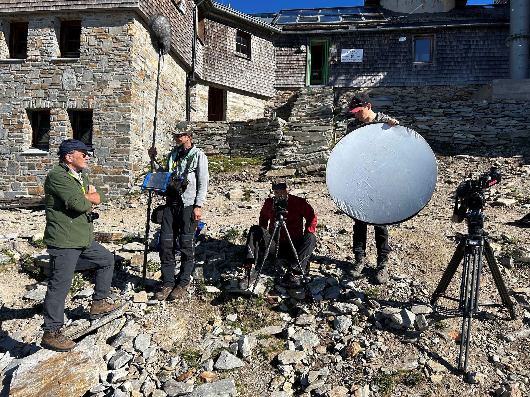 3 TerraMater Alpengluehen c TerraMaterStudiosGmbH.jpg