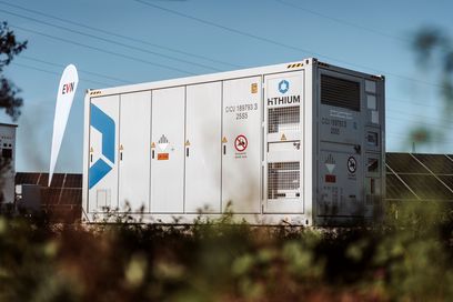 NadineStudeny STU8138.jpg