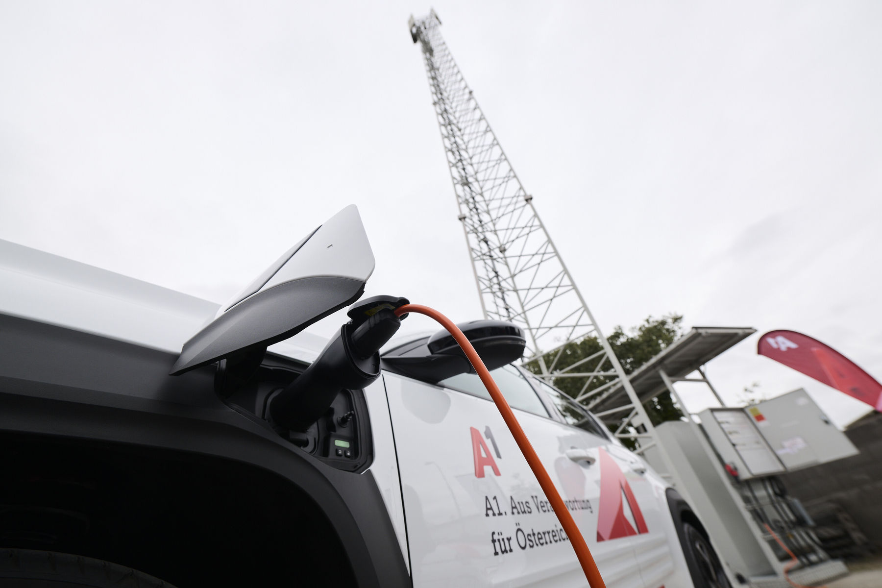 2025-09-23 Renault A1 Pilotprojekt V2l 004.jpg