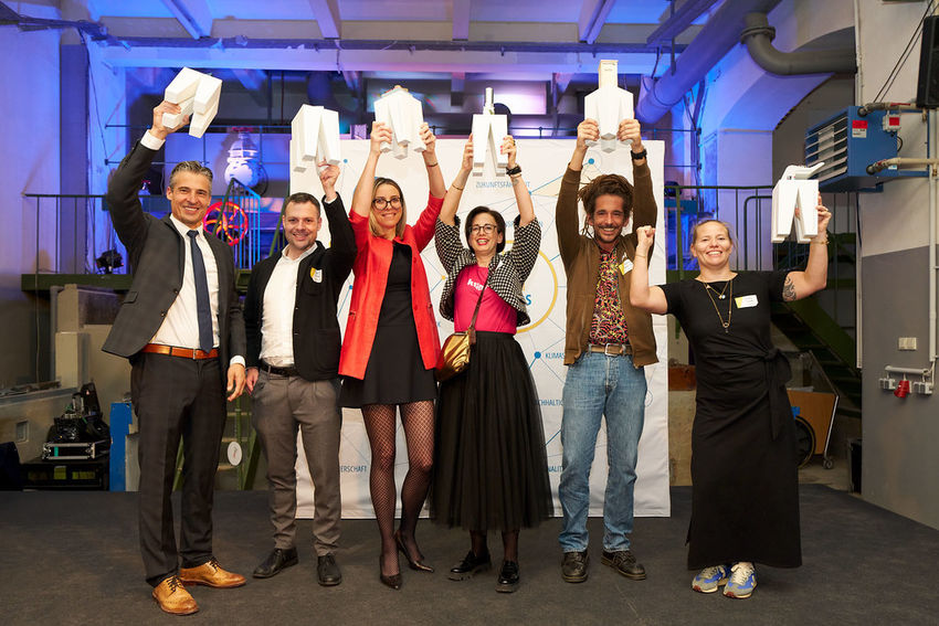 54828324967 0c2b4b1d3d b.jpg