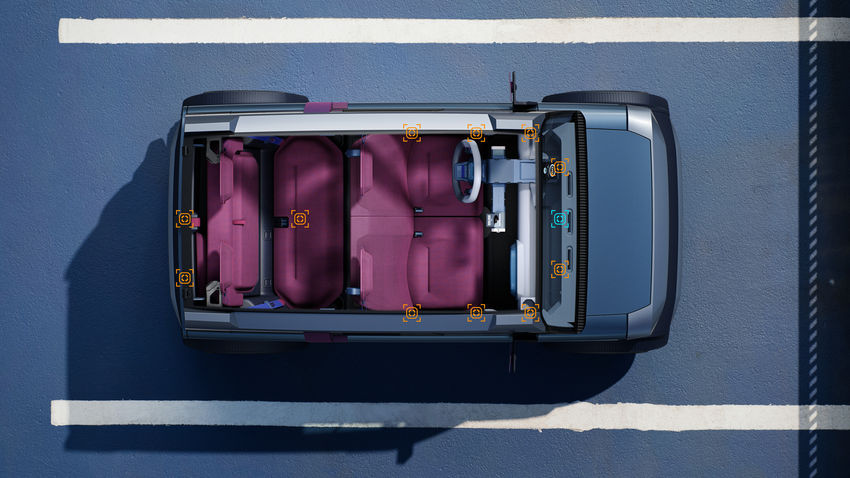 1179 Dacia Zsub Shot13 Bathtub OUTPUT SEATS UP 16x9 YouClip.jpg