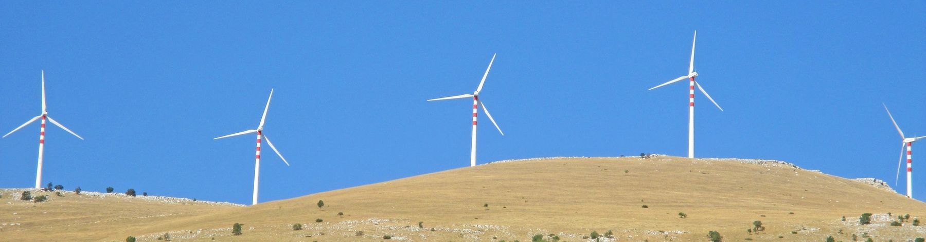 Parco eolico Cocullo.jpg