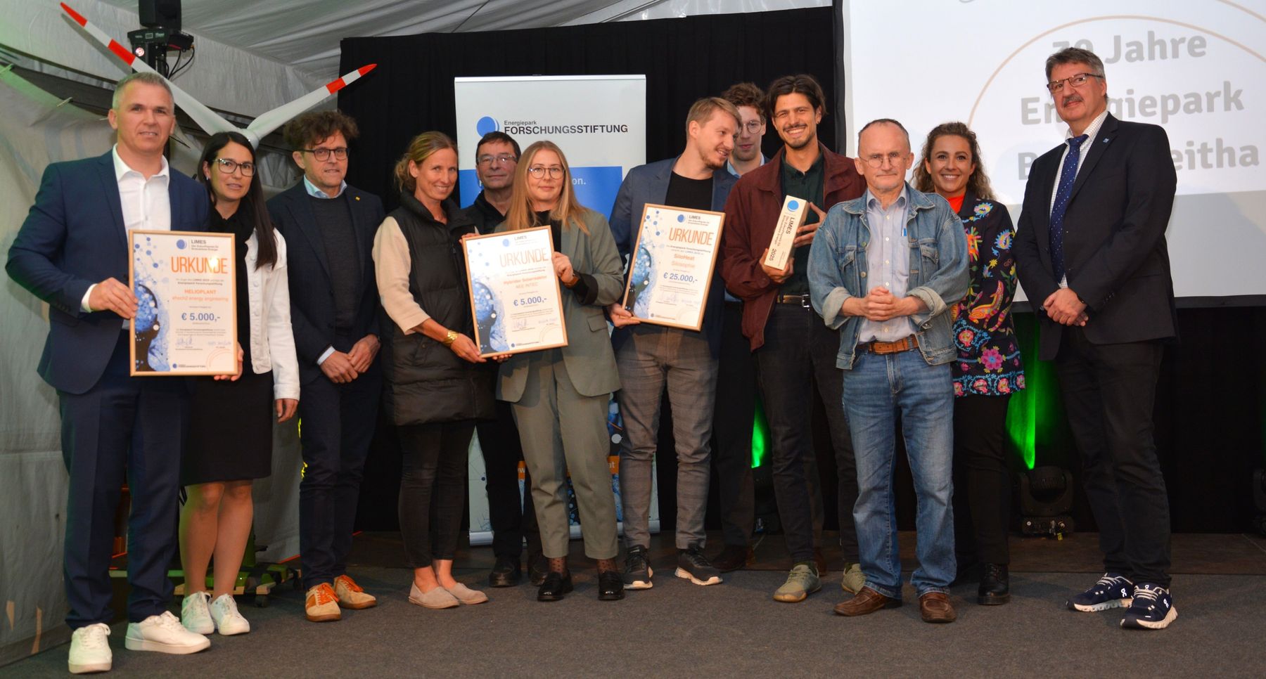 LIMES Gruppenfoto Presse.jpg