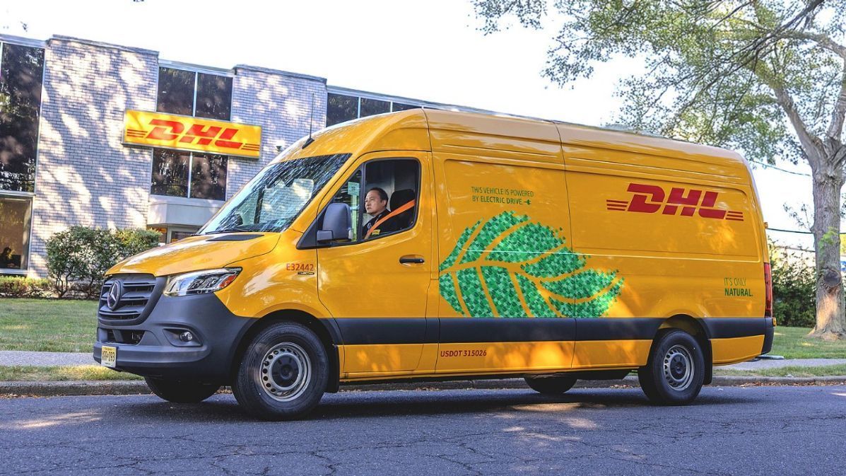 E-SprinterDHLUS.jpg