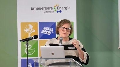 3 Martina Prechtl Radiant.jpg