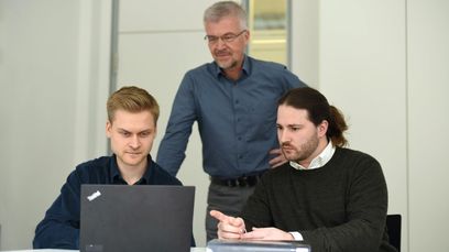 DSC 1996-min 870x489.jpg