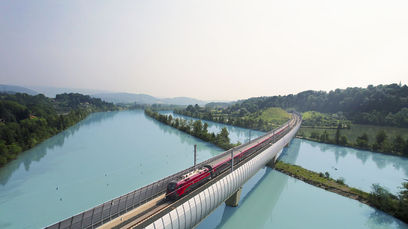 Koralmbahn vor Inbetriebnahme 2025, Draubrücke ret.jpg