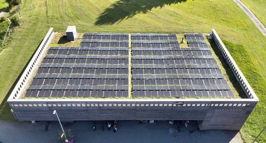 Langenegg Dorfladen CR Mario Nußbaumerjpg.jpg