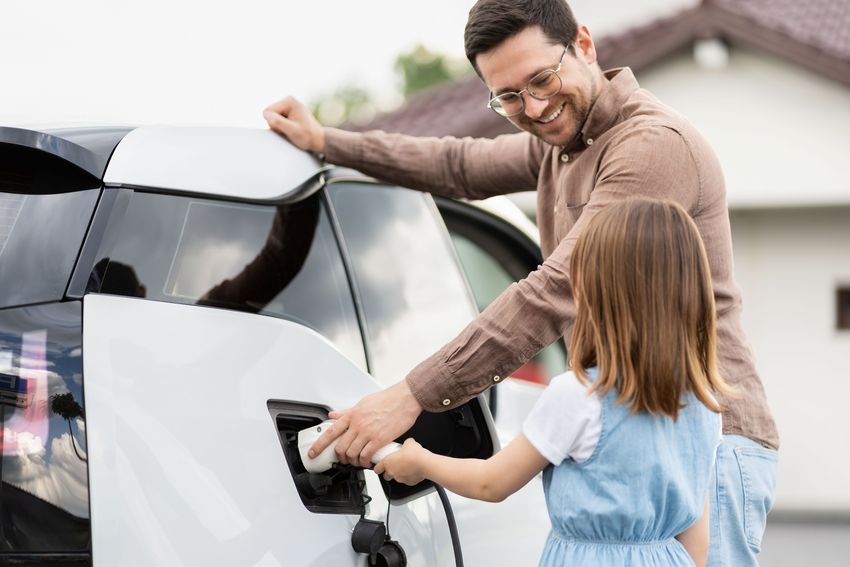 Pressebild 10.3. E Auto als Stromspeicher.jpg