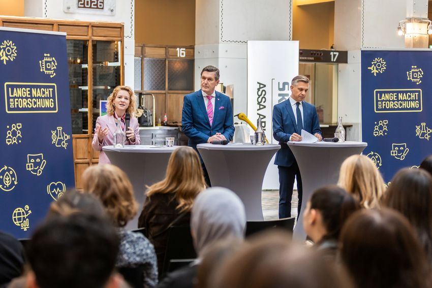 LNF26 Pressekonferenz Copyright Sophisticated Pictures 02.jpg