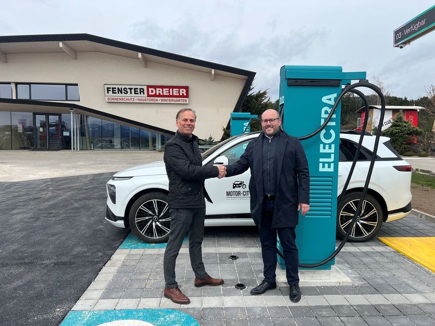 Reinhard Dreier Fenster Dreier, Sébastien Aldegué Electra.jpg