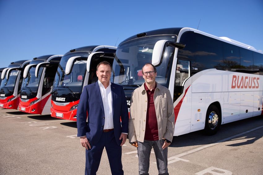 BLA PA E-Reisebusse Presse 1 © BLAGUSS  Thomas Unterberger.jpg