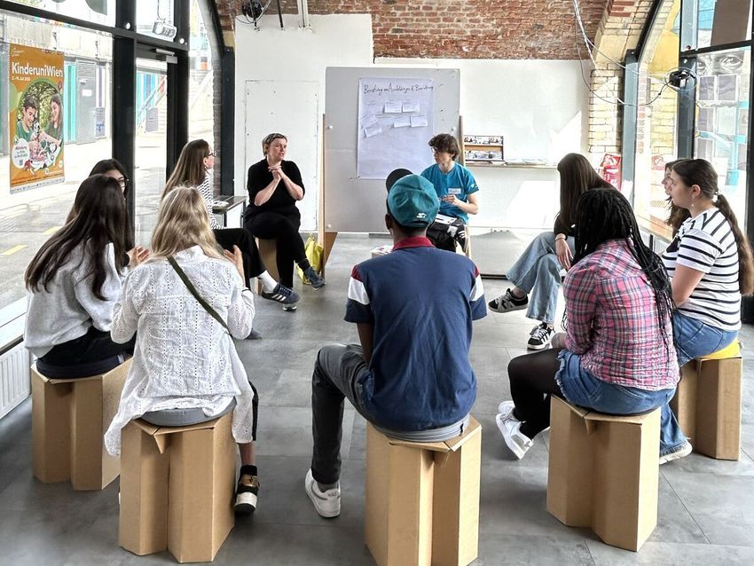 Schülerinnen-Projekt Green Jobs ©Kinderbüro der Universität Wien.jpg