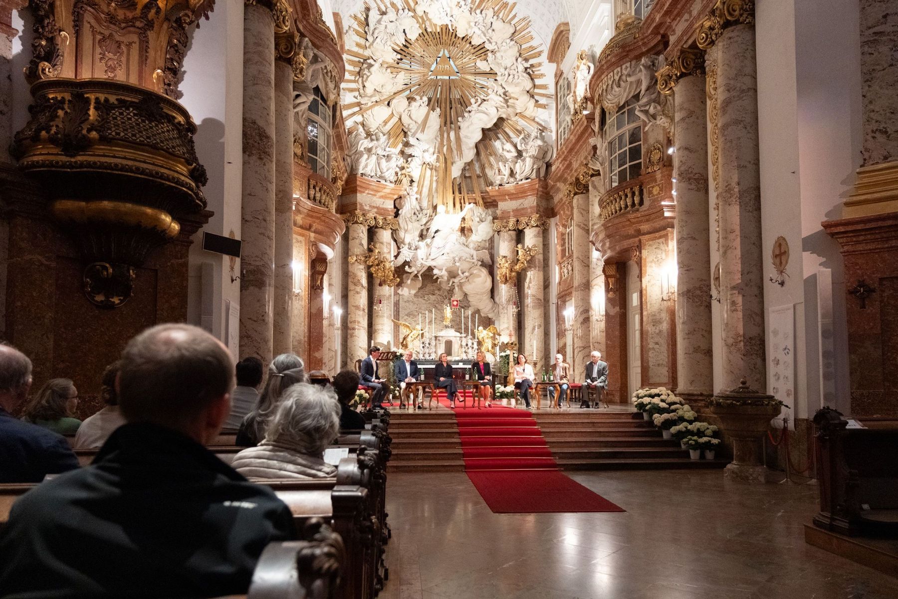 Karlskirche .jpg