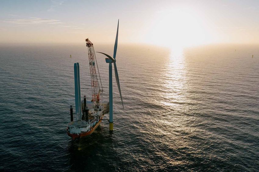 2026-04-09-worlds-first-turbine-with-co2-reduced-steel-tower-and-recyclable-rotor-blades.jpg