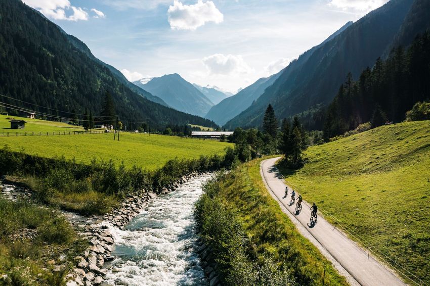 Auf der neuen Stubai Radroute 19 den Freizeitspaß radelnd entdecken - 2.jpg