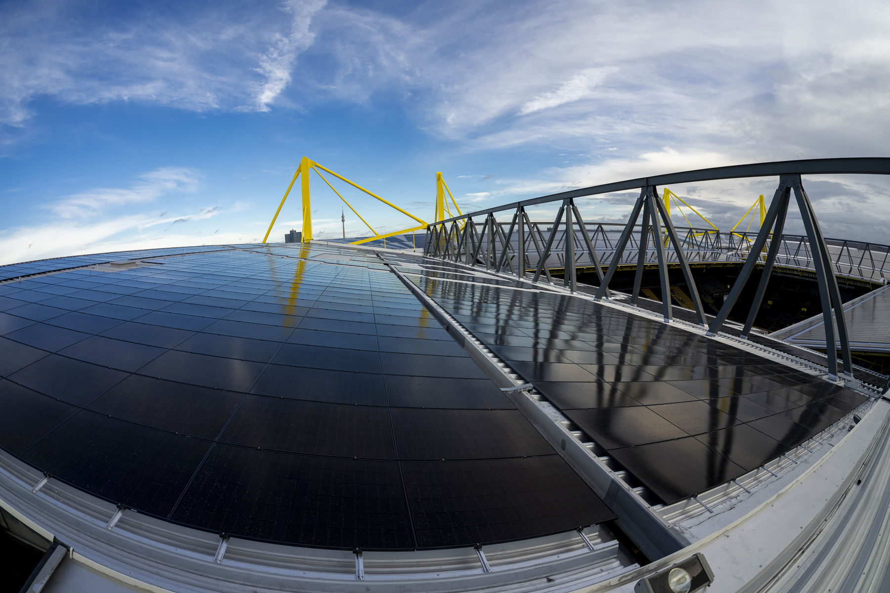 SIGNAL IDUNA PARK - Solar Array 2.jpg