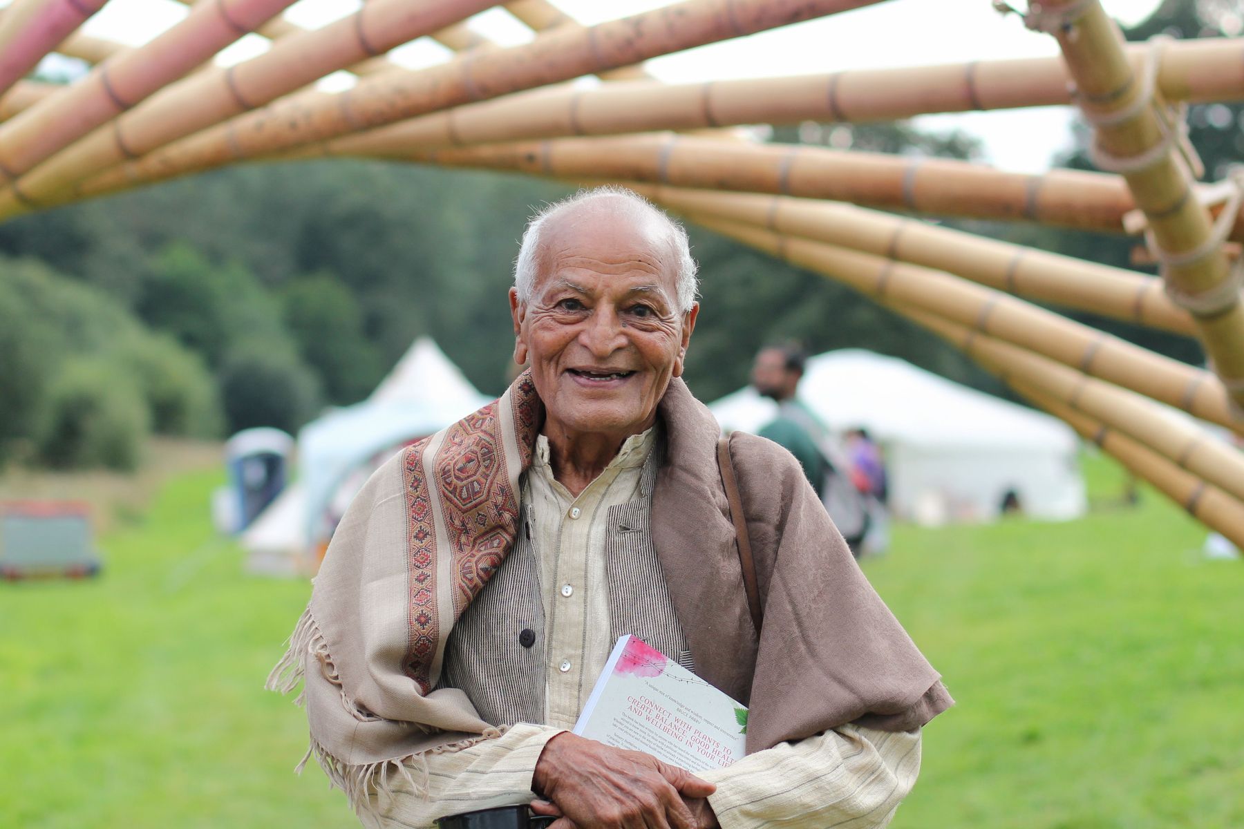 SatishKumar-Daniel-Elkan-2022-01.jpg