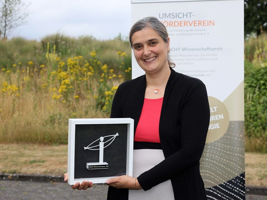 260708-umsicht-wissenschaftspreis-008-preistraegerin-teaser.jpg