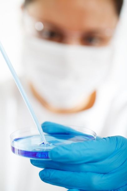 publicdomainpictures-BiologieForschung.jpg