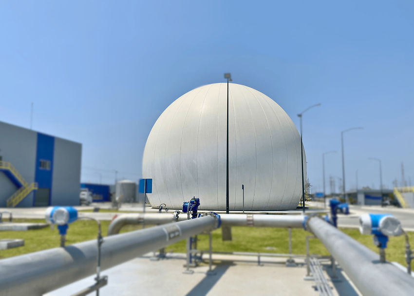 Bild1 Environtec LasEsclusas Biogas-Anlage.jpg