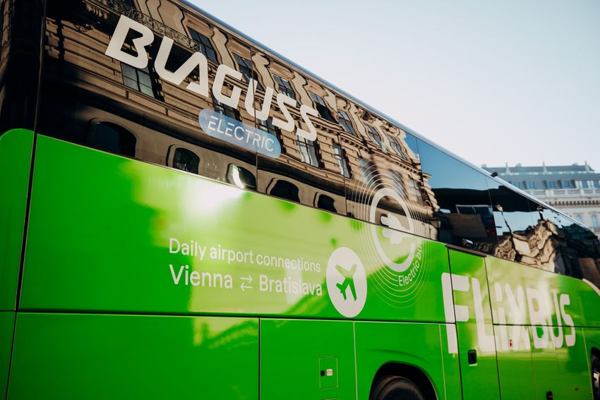 E-Bus Wien Copyright Mila-Eder  Superberg (1).jpg