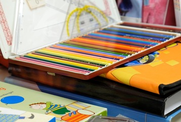 Gespendete Schulsachen für die Caritas Schulstartaktion. Gespendete Schulsachen für die Caritas Schulstartaktion.