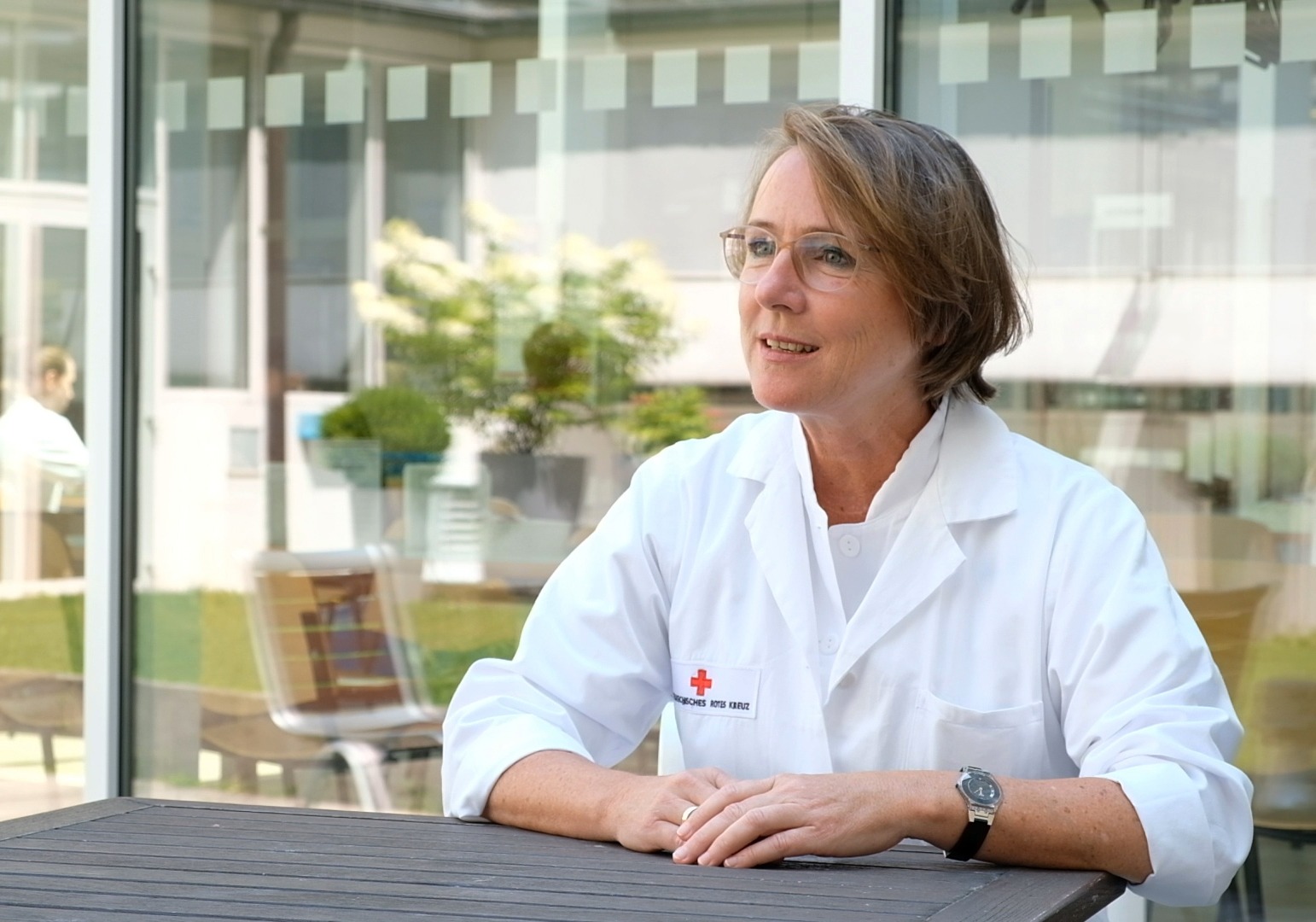 Ursula Kreil, Leiterin der Abnahme in der ÖRK-Blutspendezentrale, im Interview.