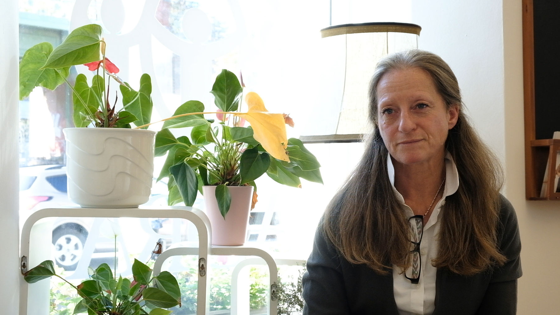 Interview mit der Projektleiterin Margit Johannik in den Räumlichkeiten des Sozialzentrums.
