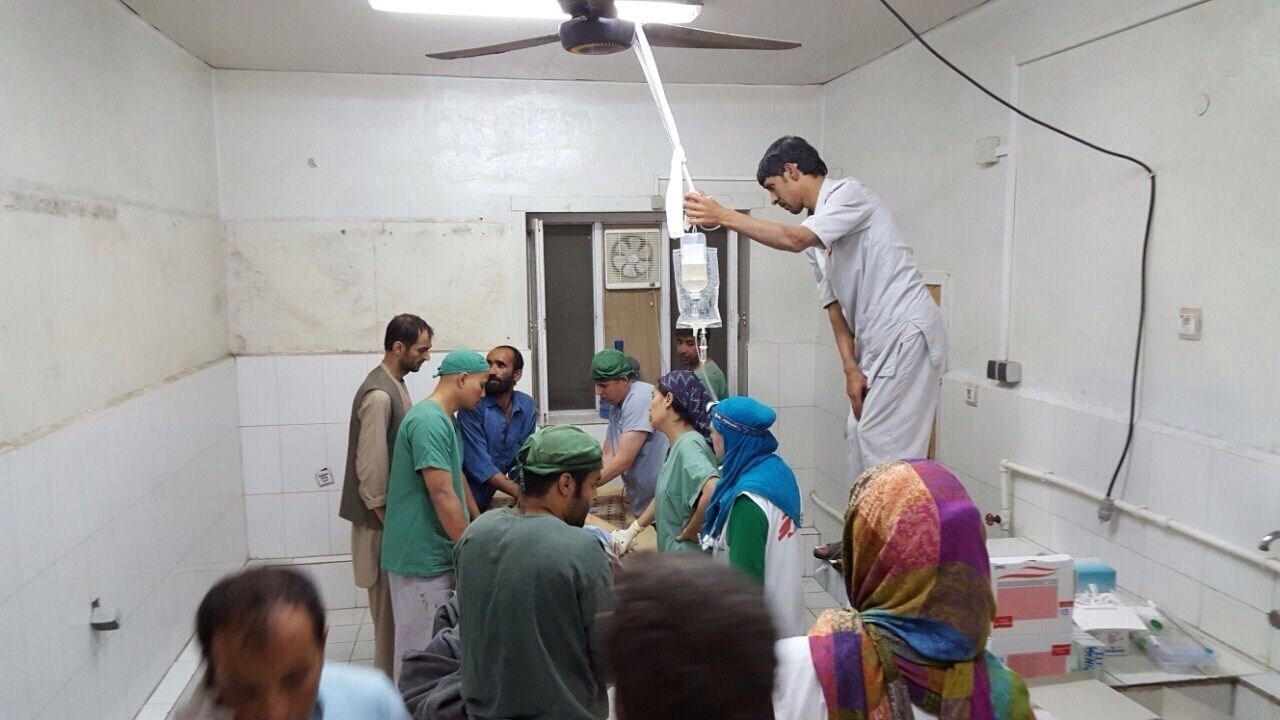 Operationssaal nach der Bombardierung. © MSF