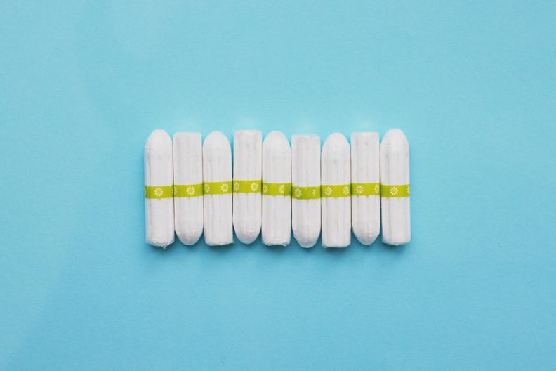 Tampons nebeneinander aufgereiht